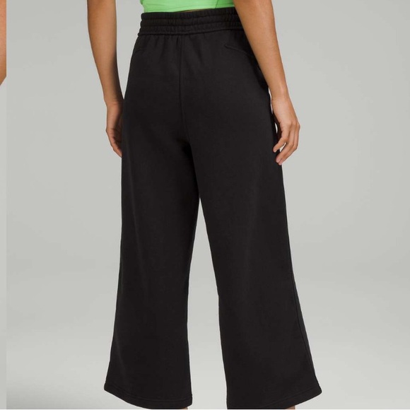Lululemon Loungeful High-Rise Wide Leg Crop - Picture 8 of 8